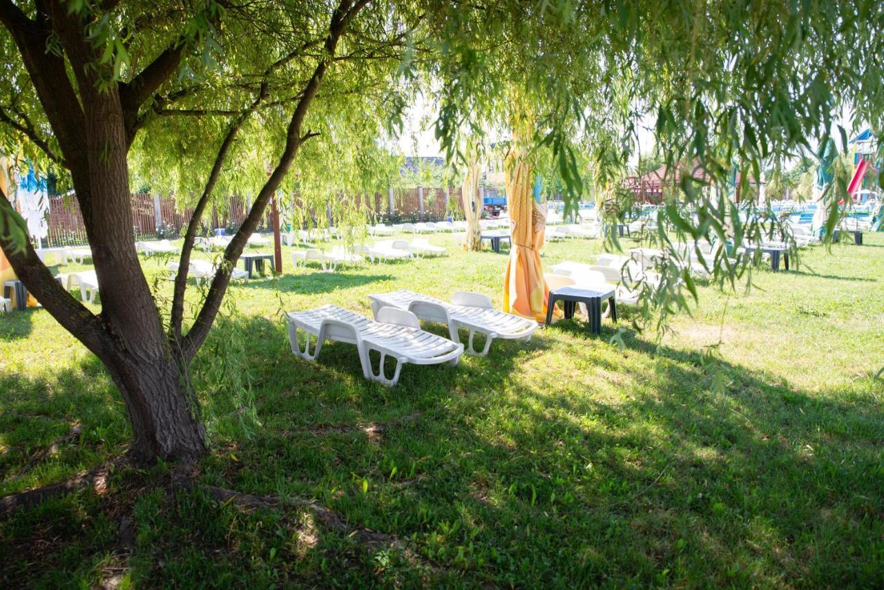 Motel Moara Veche Săcălăşeni エクステリア 写真