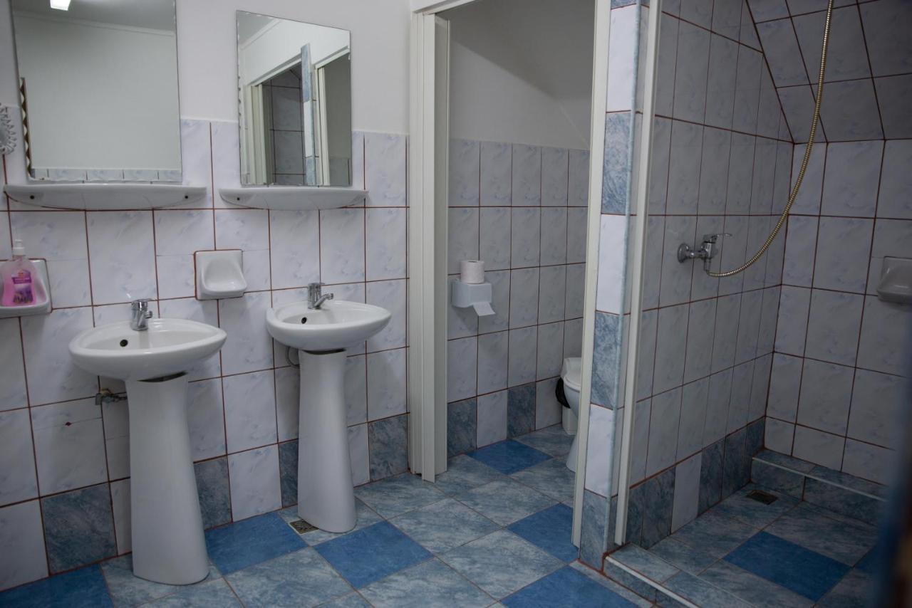 Motel Moara Veche Săcălăşeni エクステリア 写真