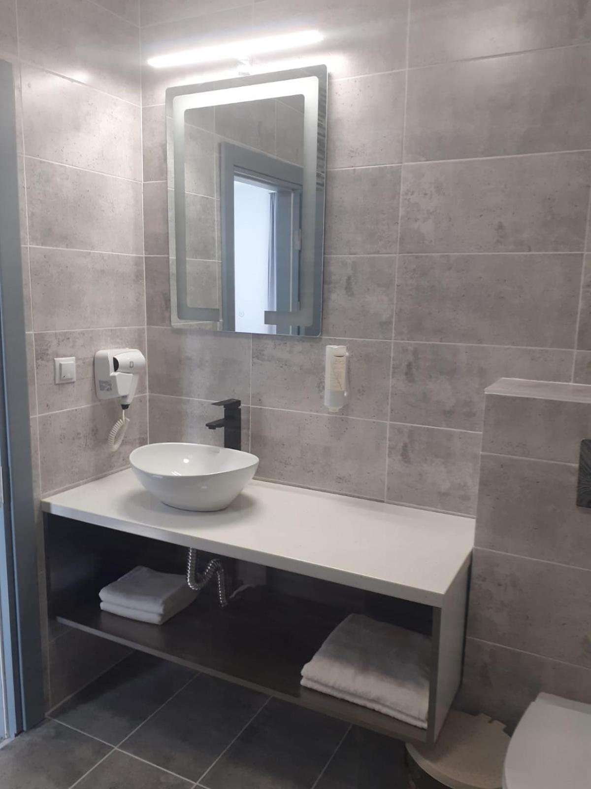 Motel Moara Veche Săcălăşeni エクステリア 写真