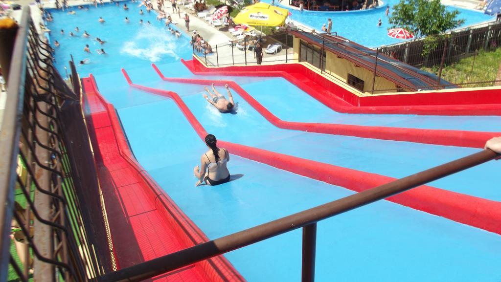 Motel Moara Veche Săcălăşeni エクステリア 写真